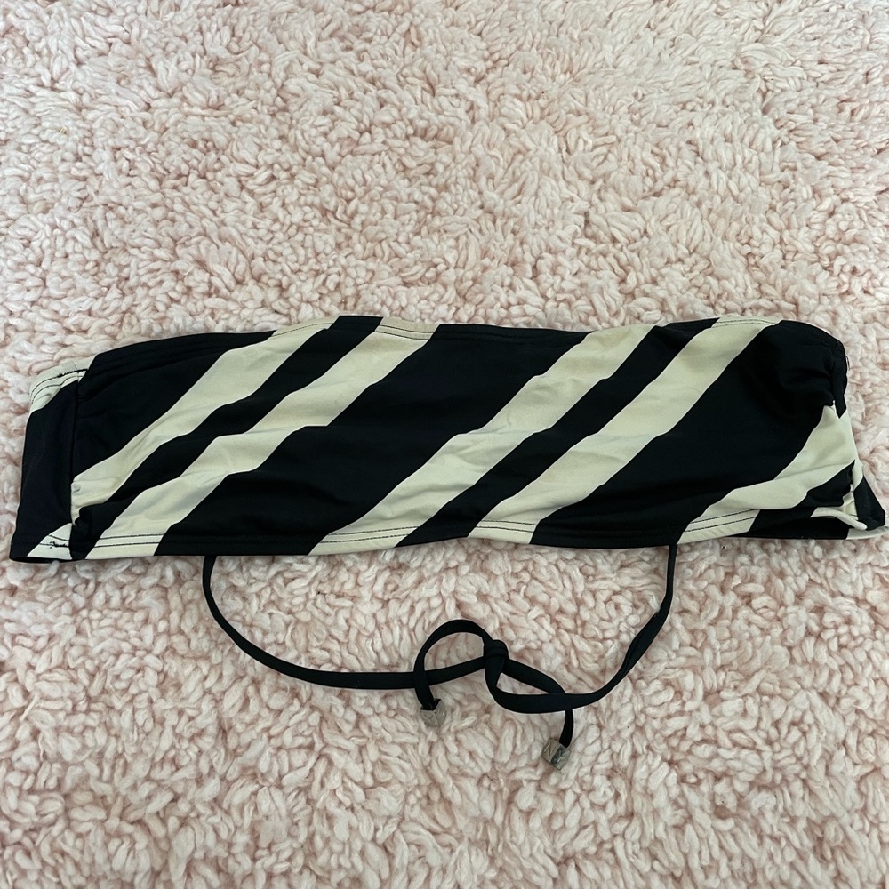 DKNY swim top